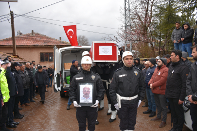 Kaza şehidi polis memuru, Kırıkkale'de son yolculuğuna uğurlandı