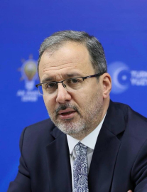 Kasapoğlu'ndan Karşıyaka'ya stat müjdesi: Artık kazma vurulabilir