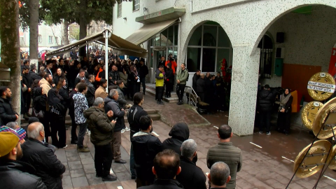 İstanbul - Oyuncu Ramazan Tetik son yolculuğuna uğurlandı