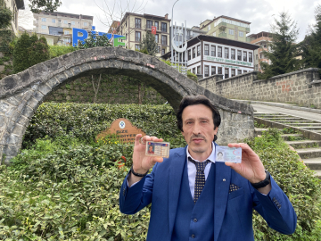 Enerjisi kimliğine geçti; lakabı ‘Atom’, adı oldu