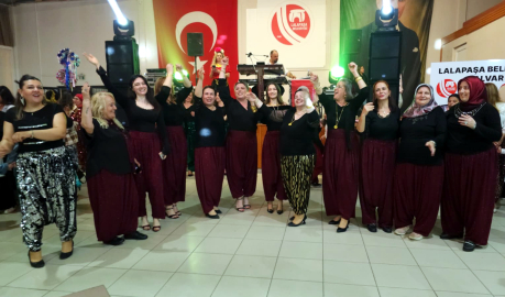 Edirneli kadınlar, Şalvar Gecesi’nde eğlendi