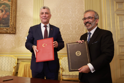 Bakan Bolat, Lizbon'da 'Türkiye-Portekiz 5’inci Dönem JETCO Toplantısı’na katıldı