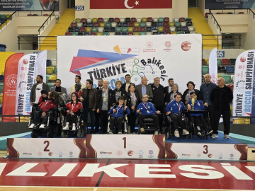 İzmirli sporculardan Boccia Türkiye Şampiyonası'nda 8 madalya
