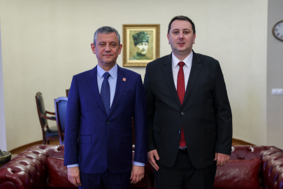 Özel, Kuzey Makedonya’dan THP heyeti ile görüştü