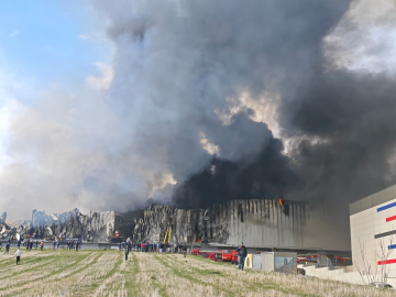 Ankara'da mobilya deposunda yangın / Ek fotoğraflar