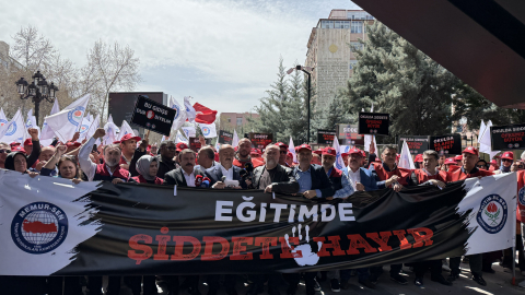 Eğitim-Bir-Sen’den eğitimde şiddete karşı basın açıklaması