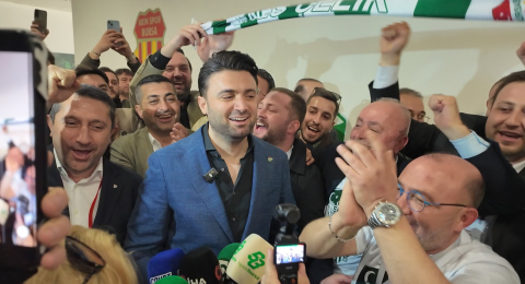 Bursaspor Başkanı Çelik: Ait olduğumuz Süper Lig için yarından itibaren çalışmaya başlayacağız / Haber eklendi