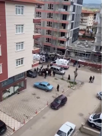 Ankara’da inşaat iskelesi çöktü; 3 işçi yaralı