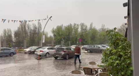 Ankara'da sağanak etkili oldu