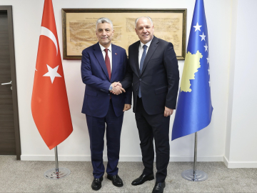 Ticaret Bakanı Bolat, Kosova Başbakan Yardımcısı Damka ile görüştü