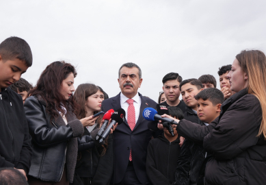 Bakan Tekin: Okullarda güvenlik tedbirlerini alacak bir dizi etkinlik başlattık