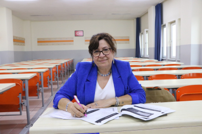 ‘Kız çocukları okumaz’ diye babası göndermedi, 36 yıl sonra üniversite sıralarında