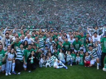 2'nci Lig şampiyonu Bursaspor, taraftar rekoruyla da Süper Lig şampiyonlarını geride bıraktı