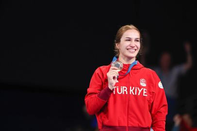 Buse Tosun Çavuşoğlu bronz madalya maçına çıkacak