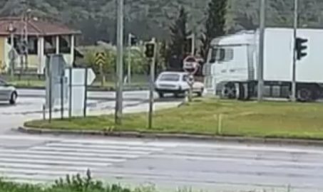 Kazada annesinin kucağından yola savrulan 10 aylık Yamaç bebek, TIR'ın altında kalıp öldü (2)