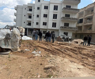 Çalıştığı inşaatın 3’üncü katından düşen işçi, ağır yaralı