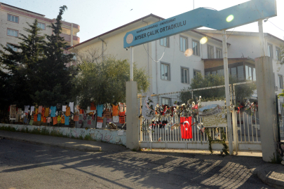 Ayser Çalık Ortaokulu'nda sessiz 23 Nisan