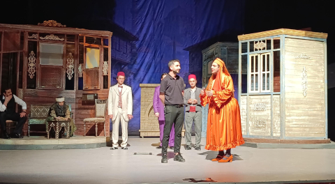 Dilekçeleri kabul edildi, Doğubayazıt'tan Iğdır'a tiyatro oyunu izlemeye gittiler