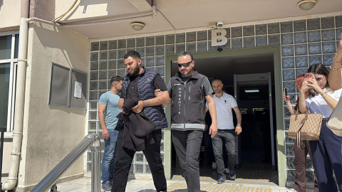 Uyuşturucu imalathanesine baskında tutuklu sayısı 6'ya çıktı