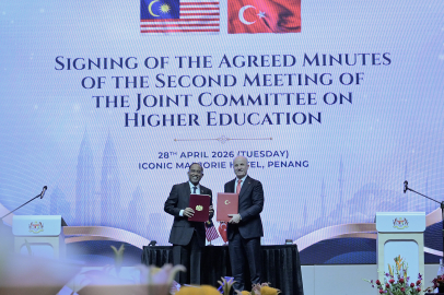 Yükseköğretim Kurulu Başkanı Özvar, Malezya'da