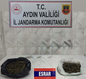 Durdurulan otomobilden uyuşturucu çıktı; 3 gözaltı