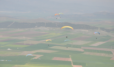 Türkiye Yamaç Paraşütü Hedef Yarışması Gaziantep 2026 başladı
