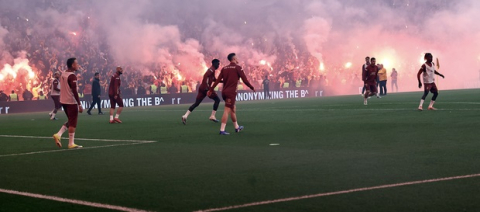 Galatasaray antrenmanda taraftarıyla buluştu / Fotoğraf eklendi