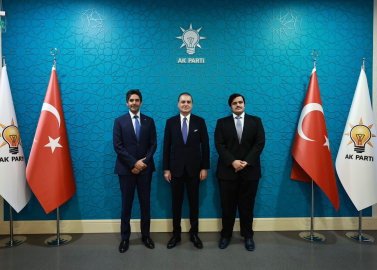 Ömer Çelik, Katar Büyükelçisi Al-Henzap ve Başkatip Al-Thani ile görüştü