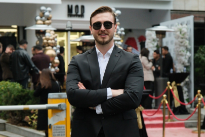Saçta Yeni Dönem: “Doğal Ama Pahalı Görünen” Trend İstanbul’u Sardı