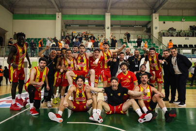 Göztepe potada yarı final serisinde