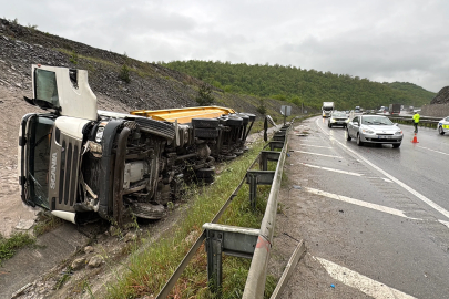 Samsun’da iki TIR çarpıştı: 2 yaralı