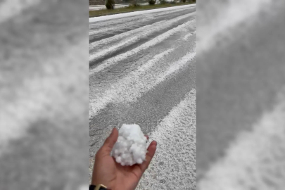 Malatya'da dolu yağışı etkili oldu 