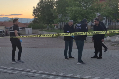 Sanal medyada tartışıp, parkta kavga ettiler: 1 yaralı