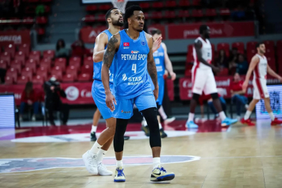 Petkimsporlu Efianayi Maccabi'de