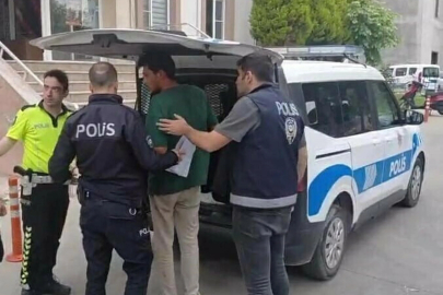 Üniversite öğrencisine bıçaklı, sopalı saldırı kamerada (2)