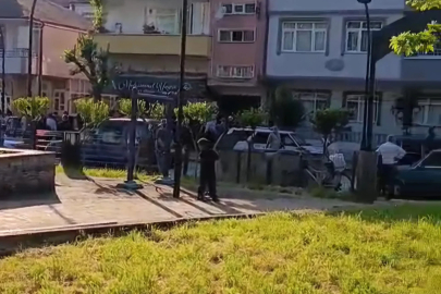 Sokak ortasında tabanca ile vurulan kadın, berber dükkanına sığındı