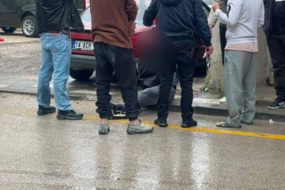 Kendisini uyaran polise saldıran yabancı uyruklu şüpheli gözaltına alındı