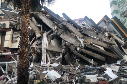 19 kişinin öldüğü Fazilet Apartmanı davasında ek rapor alınacak