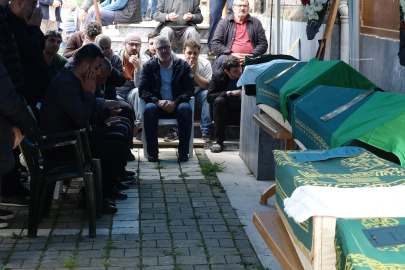 Bayram tatili yolunda kazada ölen çift ile 3 çocuğundan geriye mutluluk fotoğrafları kaldı