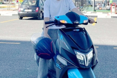 Otomobille çarpışan motosikletin sürücüsü öldü, arkadaşı yaralandı
