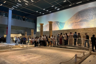 Zeugma Mozaik Müzesi'ne bayram tatilinde ziyaretçi akını