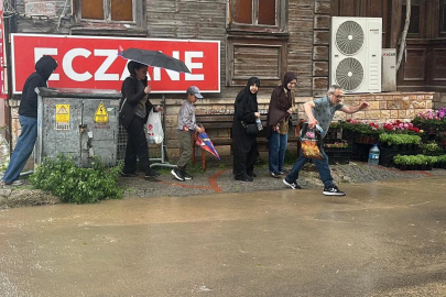 Edirne'de dolu ve sağanak etkili oldu