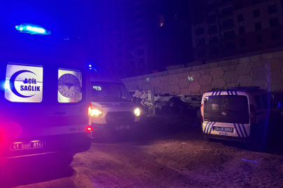 Cezaevinden izinli çıkan koca, eşi ile evde bulunan kadını bıçakladı