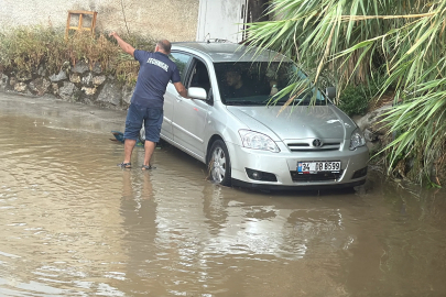 Bodrum’da yağmur kısa süreli etkili oldu