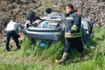 Otomobil şarampole uçtu, aynı aileden 4 kişi yaralandı