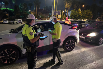 Adana'da trafik denetimi; 126 sürücüye ceza yazıldı