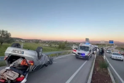Piknikten dönen ailenin bulunduğu otomobil takla attı: 4'ü çocuk 7 yaralı