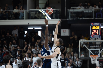Beşiktaş GAİN - Bahçeşehir Koleji: 82-79