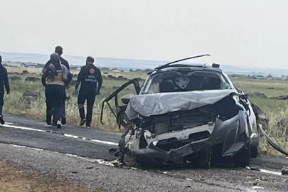 Diyarbakır'da nişan dönüşü kaza; 3 ağır yaralı