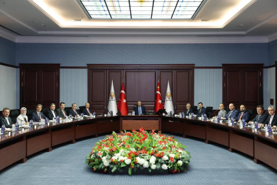 AK Parti'de MYK toplandı